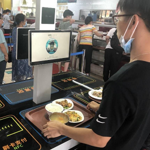 学校智慧食堂的功能与作用解析