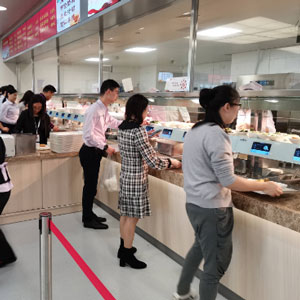 智慧食堂订餐系统特点：提升餐厅管理效率与顾客体验