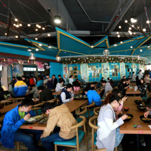 探秘大学智慧食堂：科技引领未来餐饮新潮流