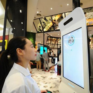 全面消毒明厨亮灶，为食堂安全保驾护航