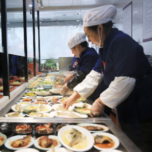 智慧食堂中的明厨亮灶：主要形式及其优势