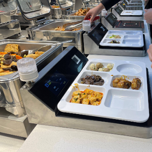 智慧餐厅投资前景：洞悉智慧食堂市场的机遇与挑战