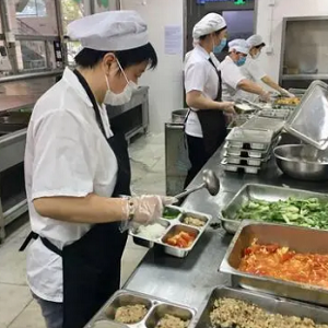 智慧餐厅应用价值：优化用餐体验与提升经营效益的智能选择