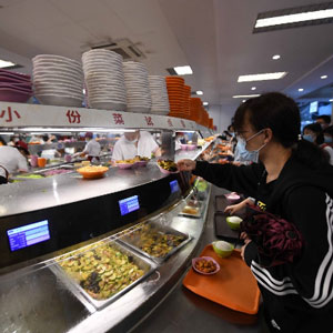 智慧餐厅的看法：探索餐饮业的智能化未来